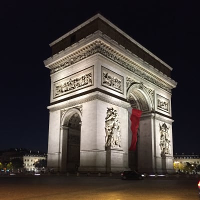 Triumfbågen i Paris.