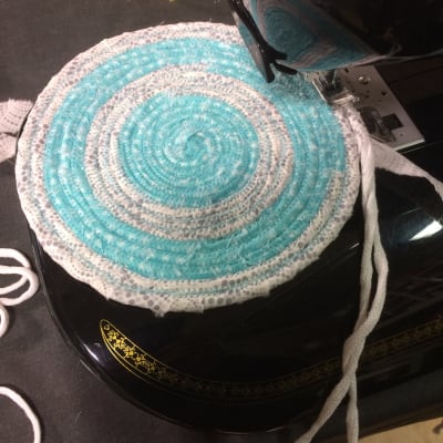 Cirkel som sys på maskin