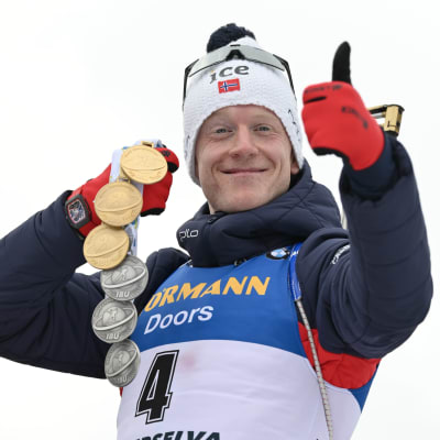 I VM i Anterselva 2020 knep Johannes Thingnes Bø tre guld och tre silver.