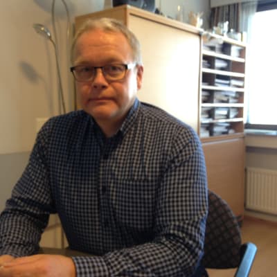 Erkki Penttinen, direktör för socialarbete och familjeservice vid Vasa stad