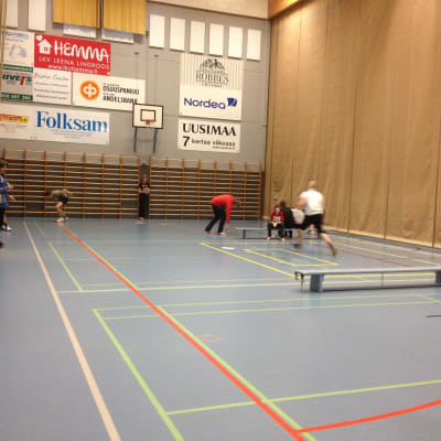 Gymnastiklektion i Lovisa