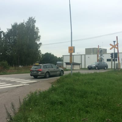 En järnvägskorsning