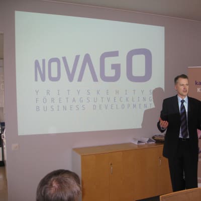 Carl-Johan Sandström är vd för Novago företagsutveckling, som verkar i Västnyland.
