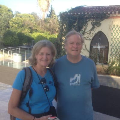 Sue Cheston, Gordon Converse, amerikanska turister i Aten