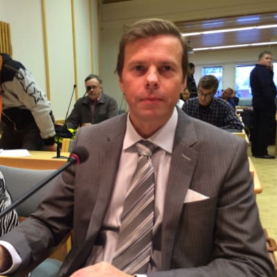 Kittilän kunnanhallituksen puheenjohtaja Timo Kurula (kesk.)