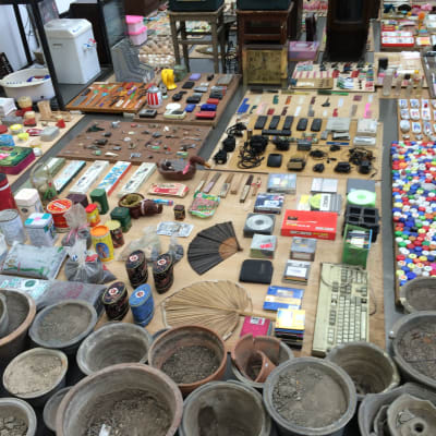 Song Dong: Waste Not (2005)