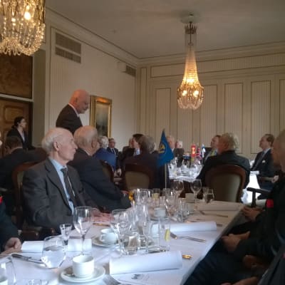 onsdagssamling på klubben för herrar