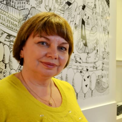 Tatjana Sjevtjenko besökte Diakoni-institutet i Helsingfors.