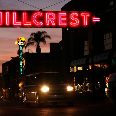 San Diegon Hillcrestisissä sijaitsee paljon ravintoloita ja baareja.