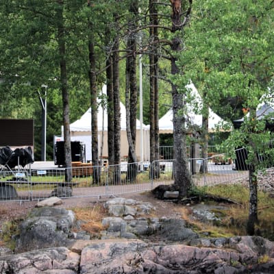 Koiteli elää festivaalin aluetta Kiimingin Koitelinkoskella ennen vuoden 29019 festivaaleja.