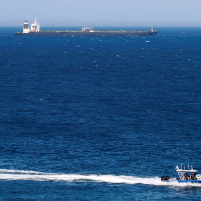 Iranilainen tankkeri Grace 1, nykyiseltä nimeltään Adrian Darya, on lähtenyt Gibraltarilta merelle.