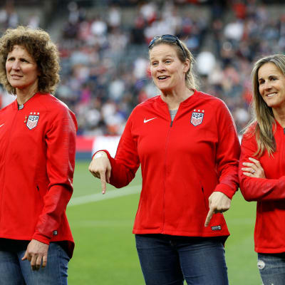 Michelle Akers, Cindy Parlow Cone ja Brandi Chastain 2019