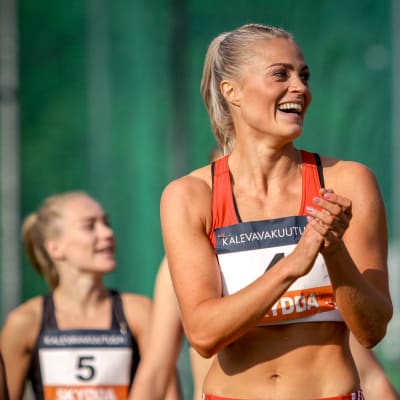 Lotta Harala, Kalevan kisat