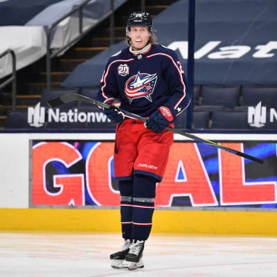 Patrik Laine jäällä.