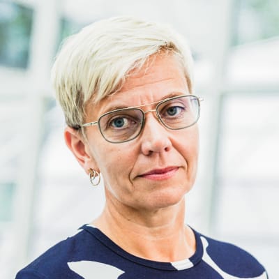 Inger Damlin är ordförande för Finlands svenska lärarförbund. 