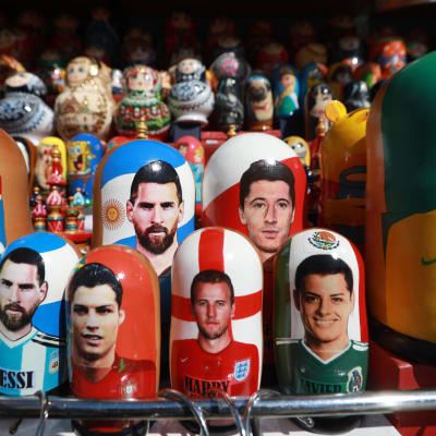 Aron Gunnarsson, Lionel Messi, Cristiano Ronaldo, Harry Kane, Robert Lewandowski, Javier Hernandez, and Neymar 