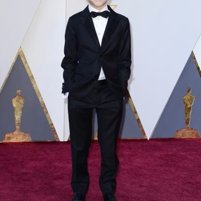 9-åriga Jacob Trembley var med och delade ut Oscarsstayetter