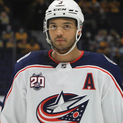 Seth Jones i Columbus tröja.