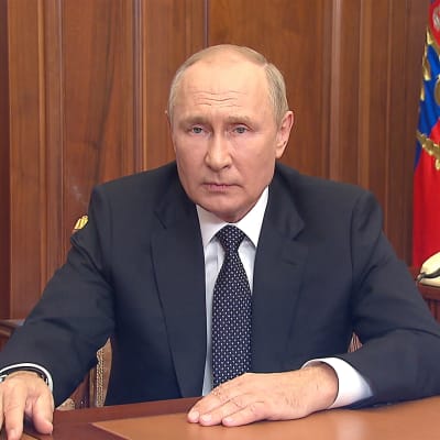 Venäjän presidentti julisti osittaisen liikekannallepanon 21.9. ja uhkasi samalla länttä järeiden aseiden käytöllä.