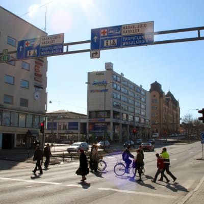Fotgängare vid ögergångsställe