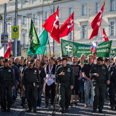 Anhängare till Vårt Slovakien demonsterade mot invandring i Bratislava i september 2015.