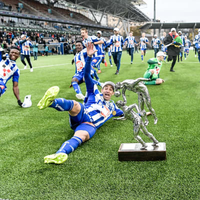 HJK vann fotbollsligan 2017 med 20 poängs marginal.