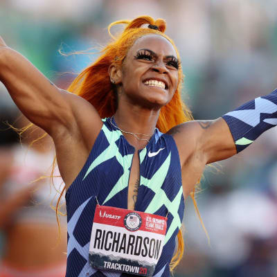 Sha'Carri Richardson firar segern på 100 meter i USA:s OS-kval i juni.