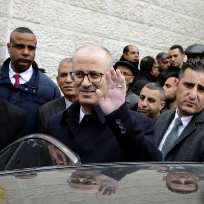 Eroanomuksensa jättänyt palestiinalaisten pääministeri Rami Hamdallah.