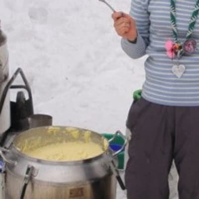 kenttäkeittiö Vinkuli 2012 tapahtumassa
