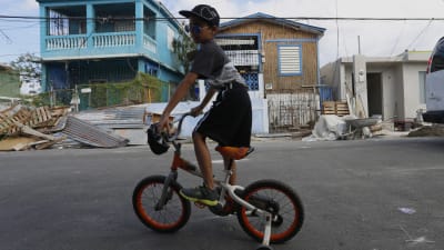Pojke på cykel i San Juan.