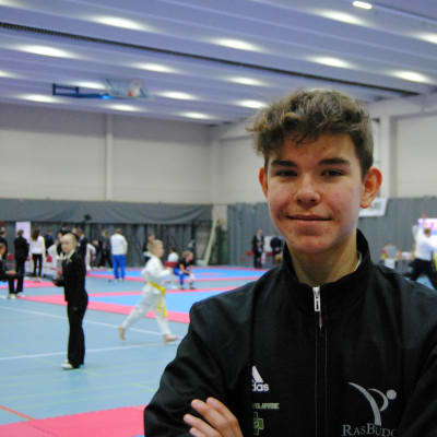 Porträttbild på Patric RIng.