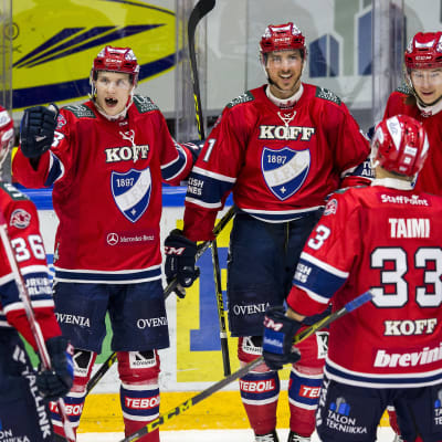 HIFK slog Pelicans i första kvartsfinalmatchen.