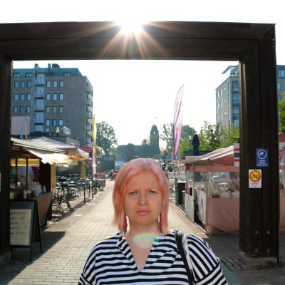 Kaisa Hiltunen Joensuun keskustassa loppukesästä 2018.