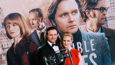 Pelle och Sophia Heikkilä inför tv-seriens galapremiär.
