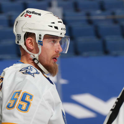Rasmus Ristolainen lähikuvassa.