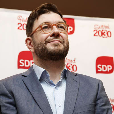 Timo Harakka efter SDP:s presskonferens 4.6.2019.