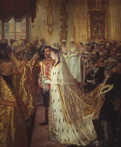 Tavla som föreställer vigseln mellan Nikolaj II och den vackra prinsessan Alix av Hessen, som var drottning Victorias barnbarn. bevistades även av  kronprinsen ‘Bertie’ och hans son och Nicolajs kusin, Georg. Konstnären är dansken Laurits Tuxen.         