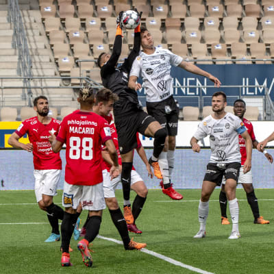 HIFK förlorade mot Haka.