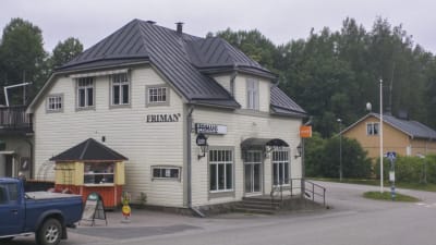 Frimans diversehandel i Tenala.