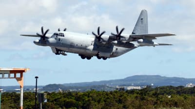 Ett KC-130 Hercules-flygplan.