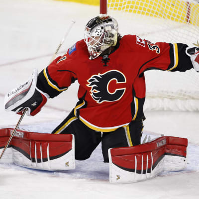 Karri Rämö har vaktat Calgarys mål i NHL.