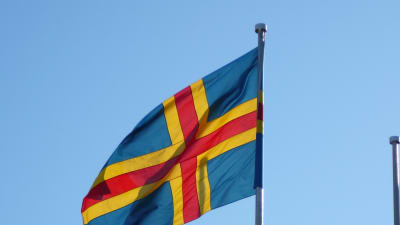 Ålands flagga.