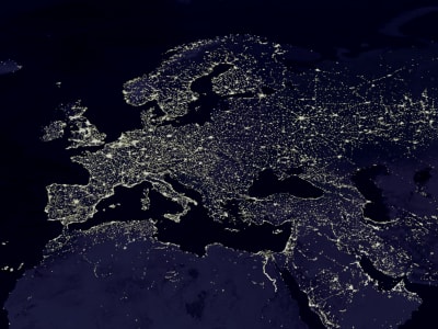 Europa nattetid sett från rymden.