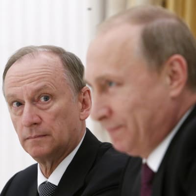 Det ryska säkerhetsrådets sekreterare Nikoalj Patrusjev och president Vladimir Putin.