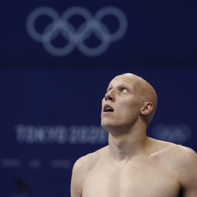 Matti Mattsson katsoo olympiarenkaisiin