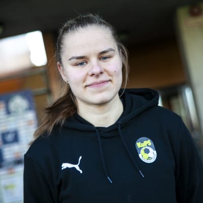 KuPS naisten kapteeni Aino Kröger