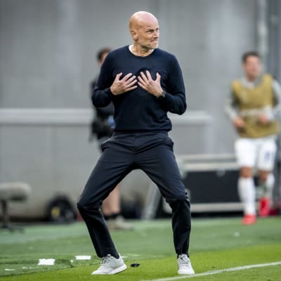 FC Köpenhamns tränare Ståle Solbakken gav på onsdagen direktiv till sina spelare.