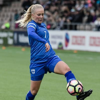 Adelina Engman, Finland-Serbien, hösten 2017.