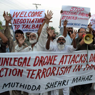 Demonstration mot drönarattack i Multan i norra Waziristan den 31 augusti 2013.