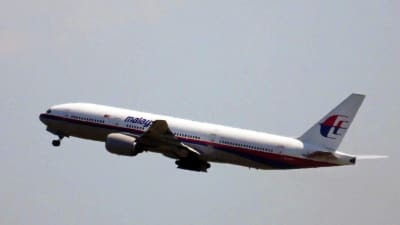 Malaysia Airlines flyg MH17 lyfter från Schiphol i Amsterdam.
